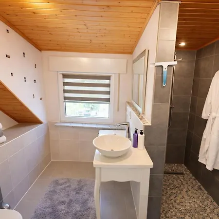 Spike Apartment *